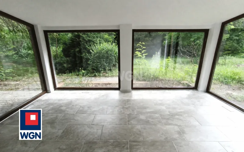 Dom na  sprzedaż Grabieniec - Dom z basenem i lasem na Grabieńcu
